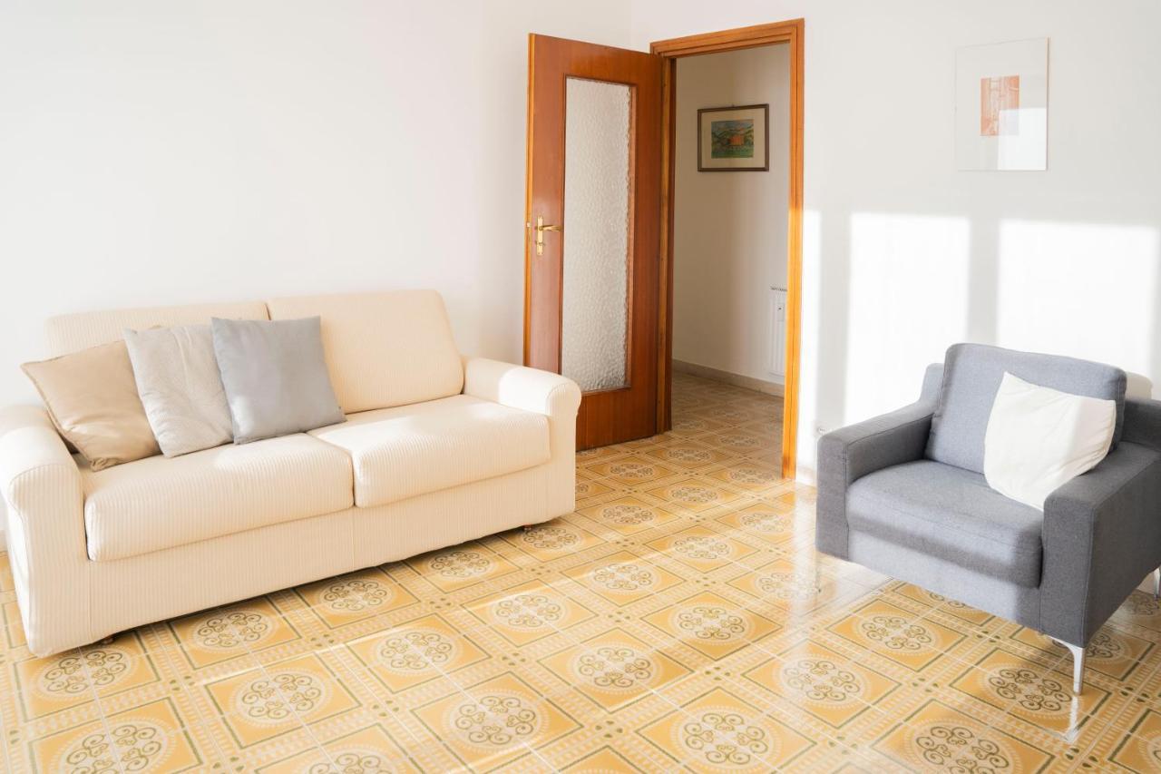 093 - Casa Panorama, Vista Mare E Vista Portofino, 500 Metri Centro Di Chiavari, Posto Auto Gratis Incluso Apartamento Exterior foto