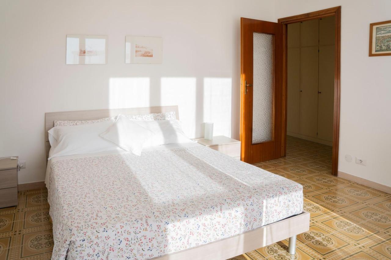 093 - Casa Panorama, Vista Mare E Vista Portofino, 500 Metri Centro Di Chiavari, Posto Auto Gratis Incluso Apartamento Exterior foto